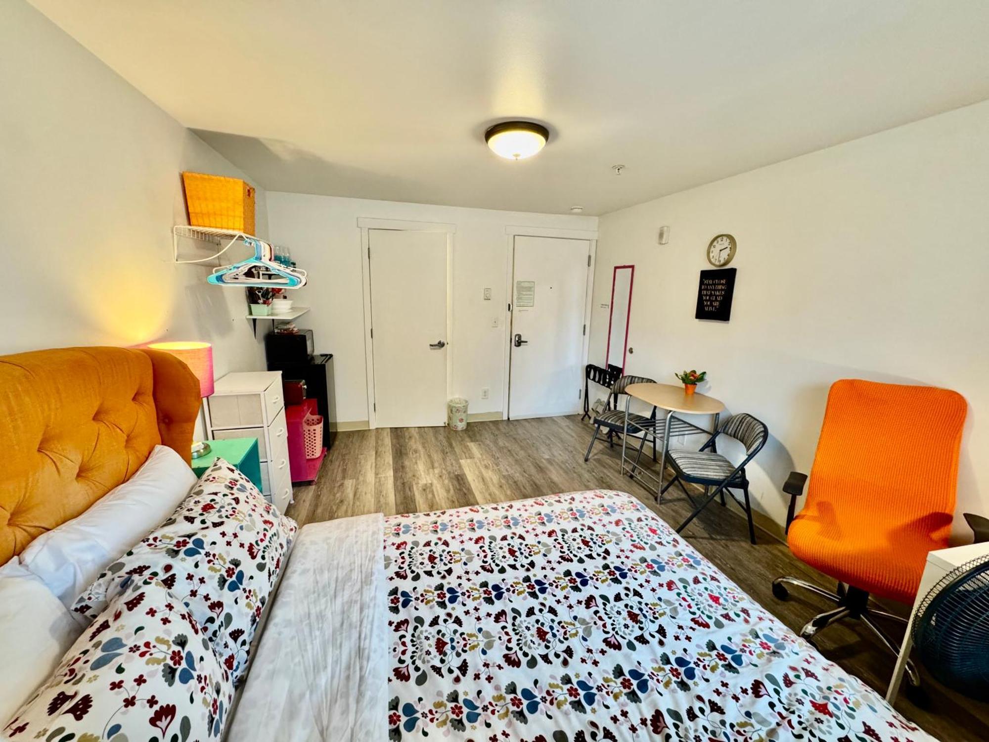 Micro Studio Apartment In University District- 10 Mins Walk To University Of Wa Σιάτλ Εξωτερικό φωτογραφία